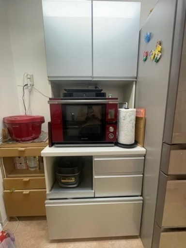 (大塚家具)パウモナレンジ台　食器棚　シルバー　コンセント2つ