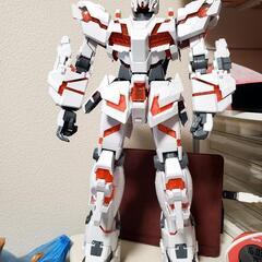 ユニコーンガンダム　メガサイズモデル　一部破損