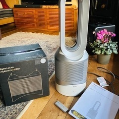 Dyson Pure Hot + Cool™ 空気清浄機能付ファンヒーターの画像