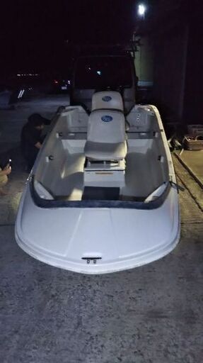 ホープのボート＋トーハツ二馬力エンジンセット売ります