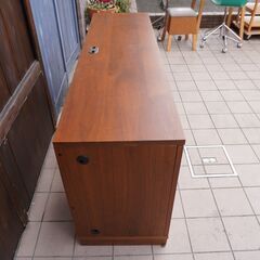 旭川の家具メーカーEARLY TIMESα(アーリータイムスα)のウォールナット