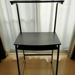 パソコン机の画像