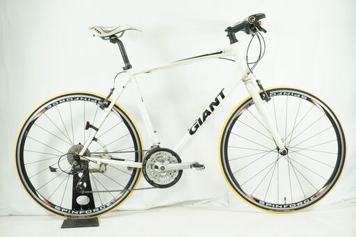 GIANT 「ジャイアント」 ESCAPE RX 2013年モデル クロスバイク