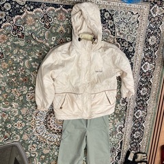 スキーウェア　女性用　ellesse手袋(新品)付き