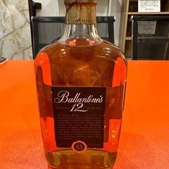 古酒　バランタイン 12年 スコッチウイスキー 赤青紋章の画像