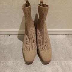 ベージュ メッシュ ブーツ