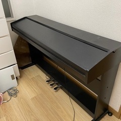 電子ピアノ