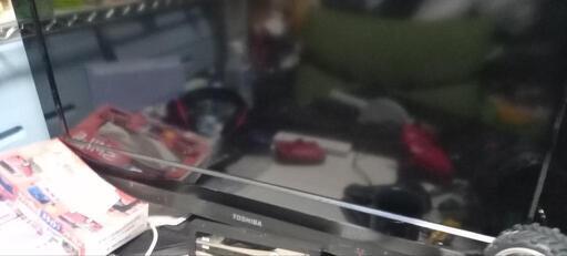 東芝　REGZA　32インチTV　商談中