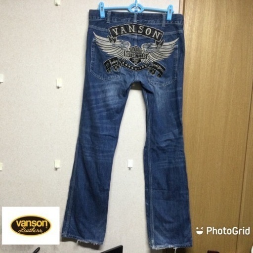 ★早い者勝ちSALE！★VANSON エンブレム ウィング 刺繍 デニムパンツ