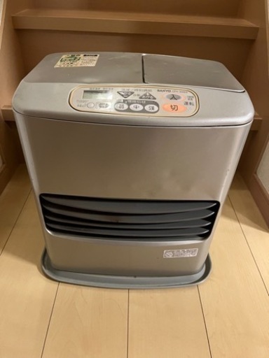 石油ファンヒーター SANYO
