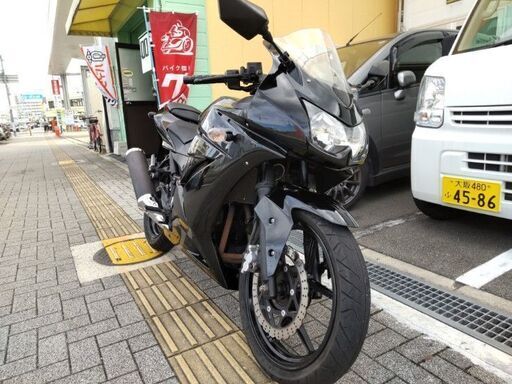 ２月１５日まで限定価格！カワサキ　Ｎｉｎｊａ　２５０Ｒ　Ｆタイヤ・バッテリー新品・ヘルメットホルダ付き