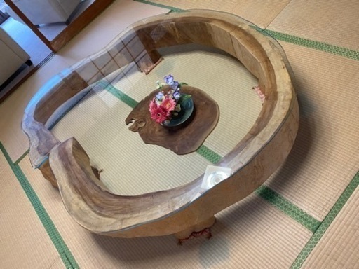 ガラスセンターテーブル　木目　切り株