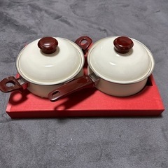 おひとり様 お2人様用  可愛い ホーロー鍋  未使用品