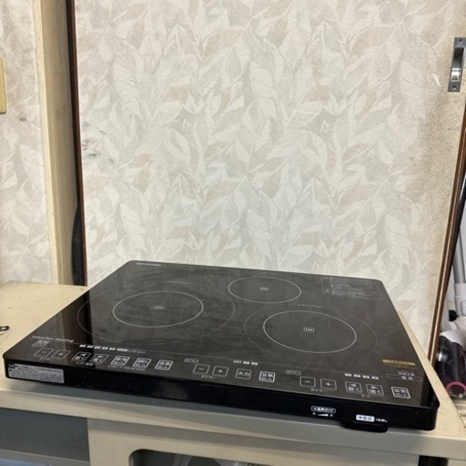 IRIS OHYAMA　IHクッキングヒーター  型番 IHC-S313V 中古品　配送可能