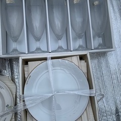 ピエールカルダン　食器　ピーターラビット　食器　グラス多数の画像