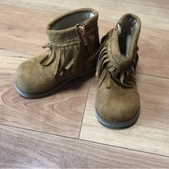 フリンジブーツ　ミネトンカ風