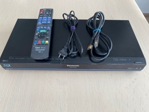 【美品】Panasonic Blu-rayレコーダー　HDMIケーブル付