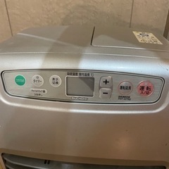 石油電気ストーブ＊の画像