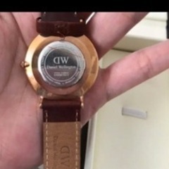 新品未使用　ダニエルウェルリントン時計の画像