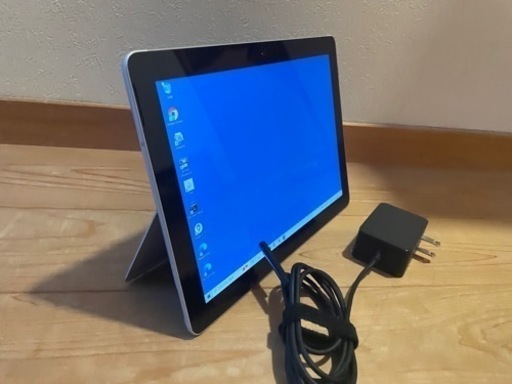【商談中】Microsoft Surface Go 1824 タブレットPC １０型 64GB