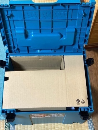 新品、未使用充電式マキタ40vマルノコ