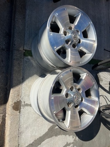 ハイラックスサーフ215純正アルミホイール