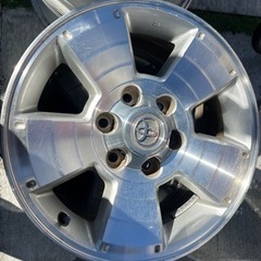 ハイラックスサーフ215純正アルミホイールの画像
