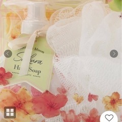 桜の香りのハンドソープ バスセットの画像