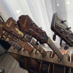 ギター5本セット＋スタンドの画像