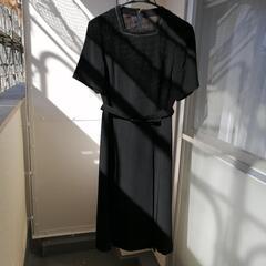 礼服(婦人)の画像