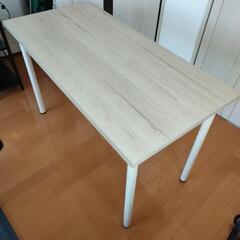 無料机、まだまだ使える､綺麗だと思うの画像
