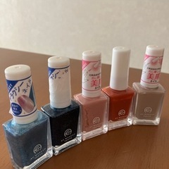 ★【お取引決定】マニキュア　5色セットの画像