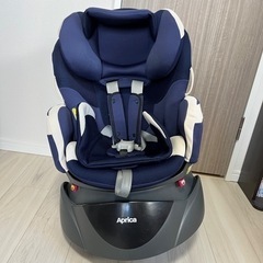 Aprica チャイルドシート　フラディアラクート