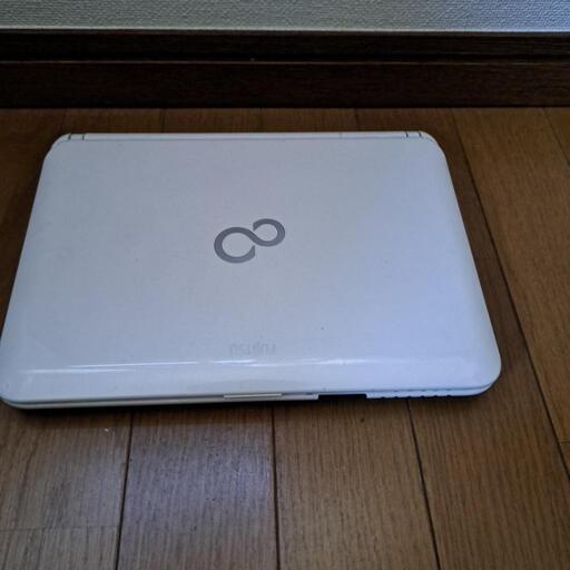 FUJITSU　LIFEBOOK　MH30/H　Windows7