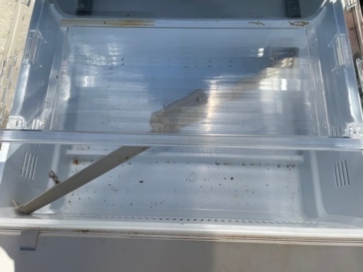 清掃前の特価　冷蔵庫　パナソニック　NR-FTM476S -N 470L 2012年製