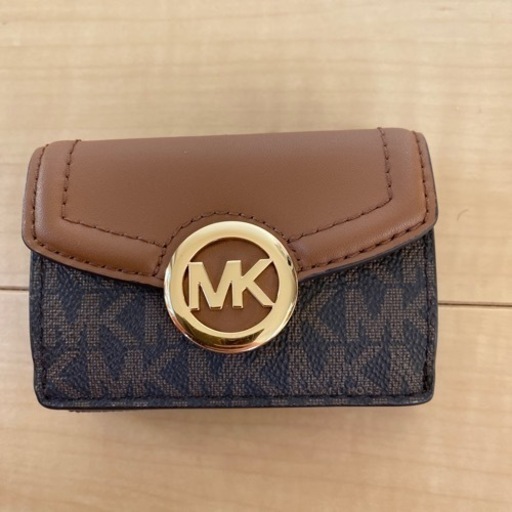 マイケルコース財布