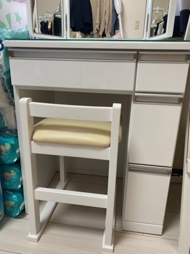 ドレッサー