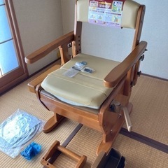 【家具調　介護用トイレ(新品未使用)】直接受け渡し限定！
