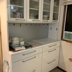 食器棚　商談中