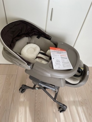 【美品】Combi  ネムリラ　AUTO SWING BEDi EG シリーズ