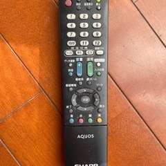 液晶テレビ（リモコン付き）の画像