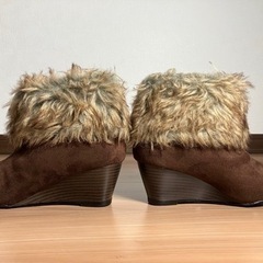 Zipper ショートブーツ　SSサイズの画像