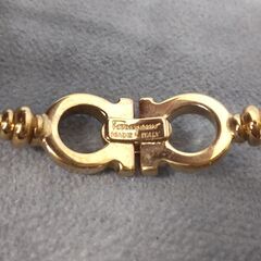 Ferragamo(フェラガモ) バングルの画像