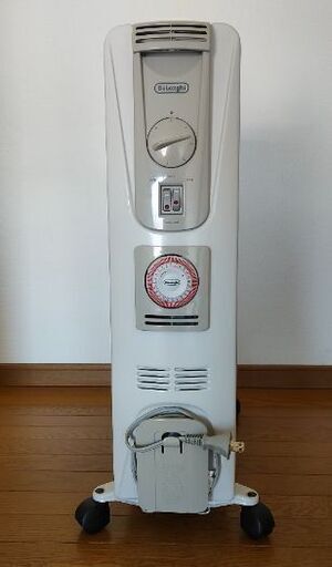 デロンギ　オイルヒーター　091521TEC