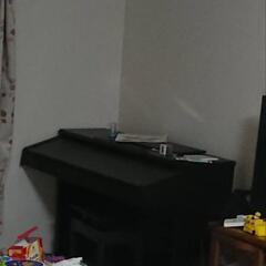 電子ピアノの画像