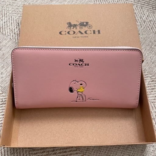 コーチスヌーピー財布