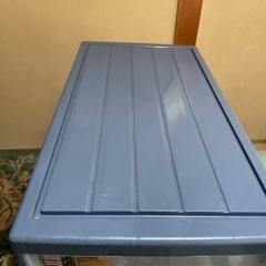 衣装ケース押入れ収納の画像