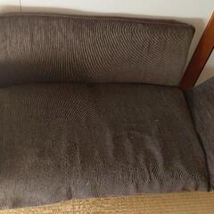 茶色いソファ