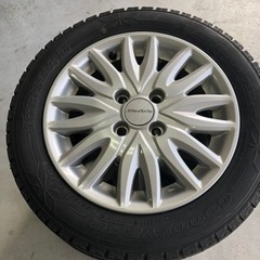 美品　スタッドレスタイヤ　155/65 R14の画像