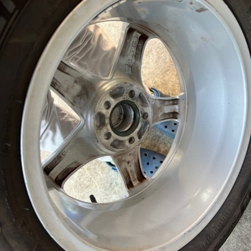 ワンシーズンのみ！スタッドレスタイヤ205/60R16
